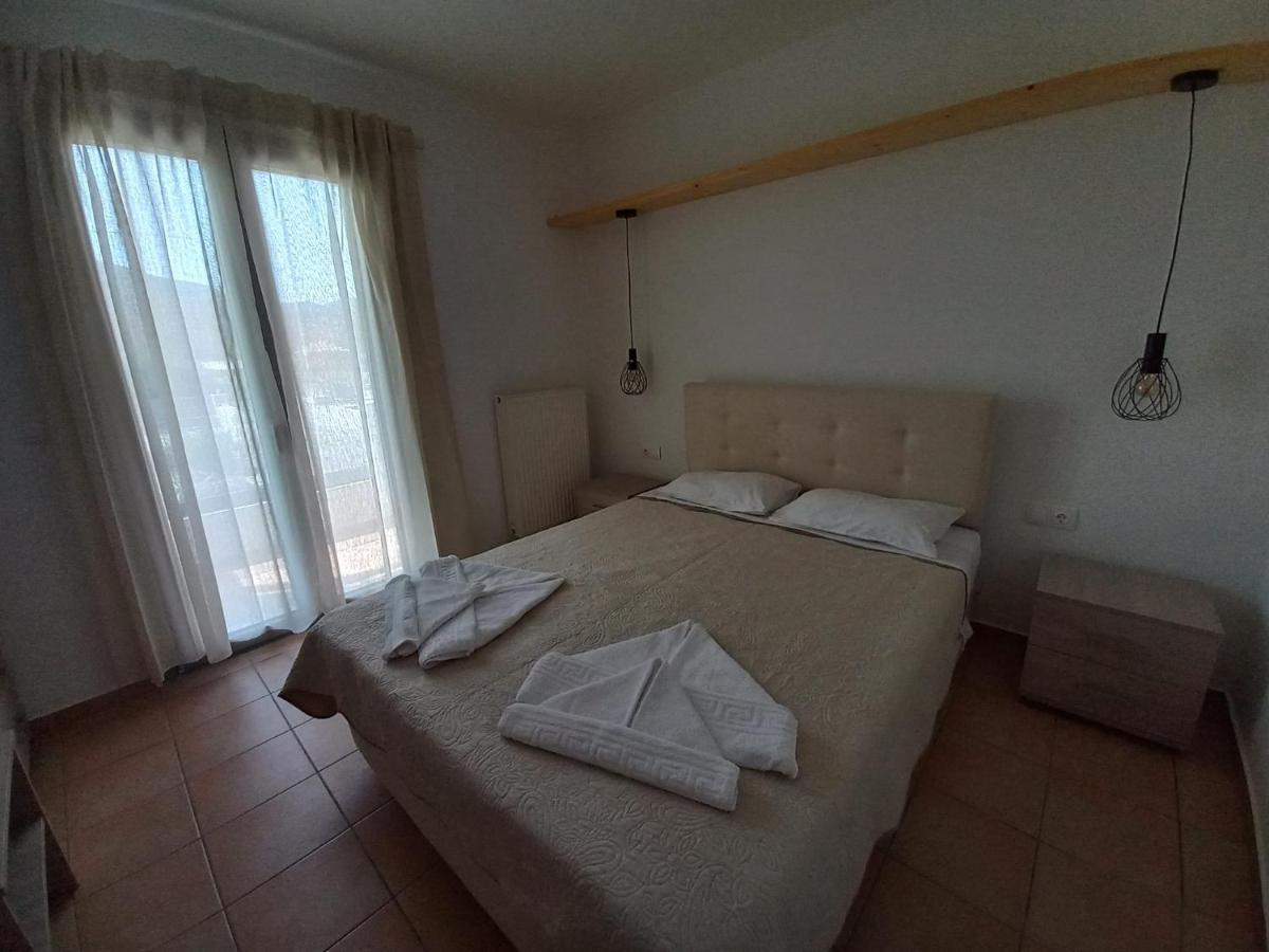 סקירוס Achilli Apartments מראה חיצוני תמונה