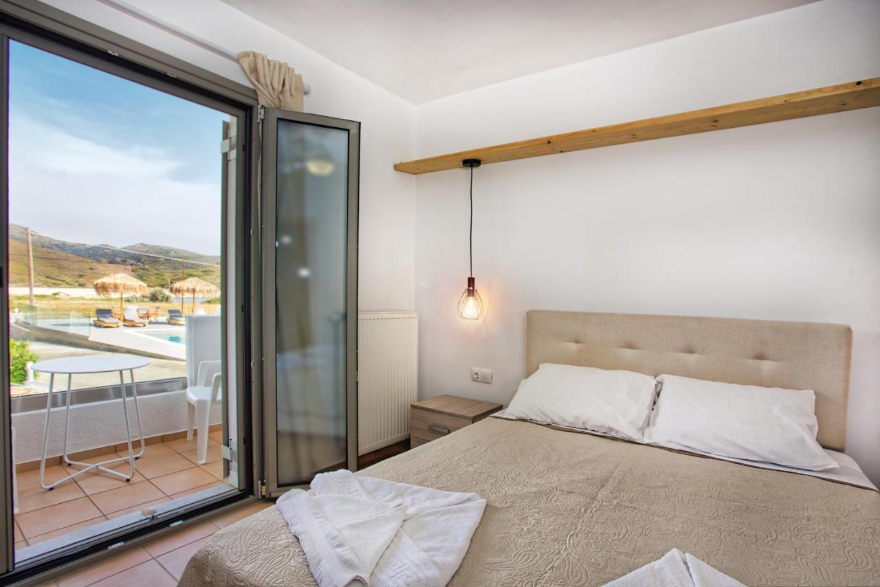 סקירוס Achilli Apartments מראה חיצוני תמונה
