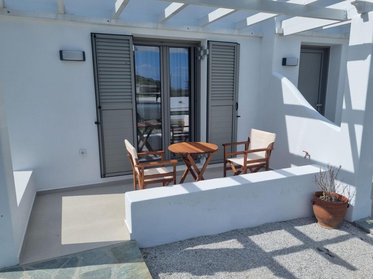 סקירוס Achilli Apartments מראה חיצוני תמונה